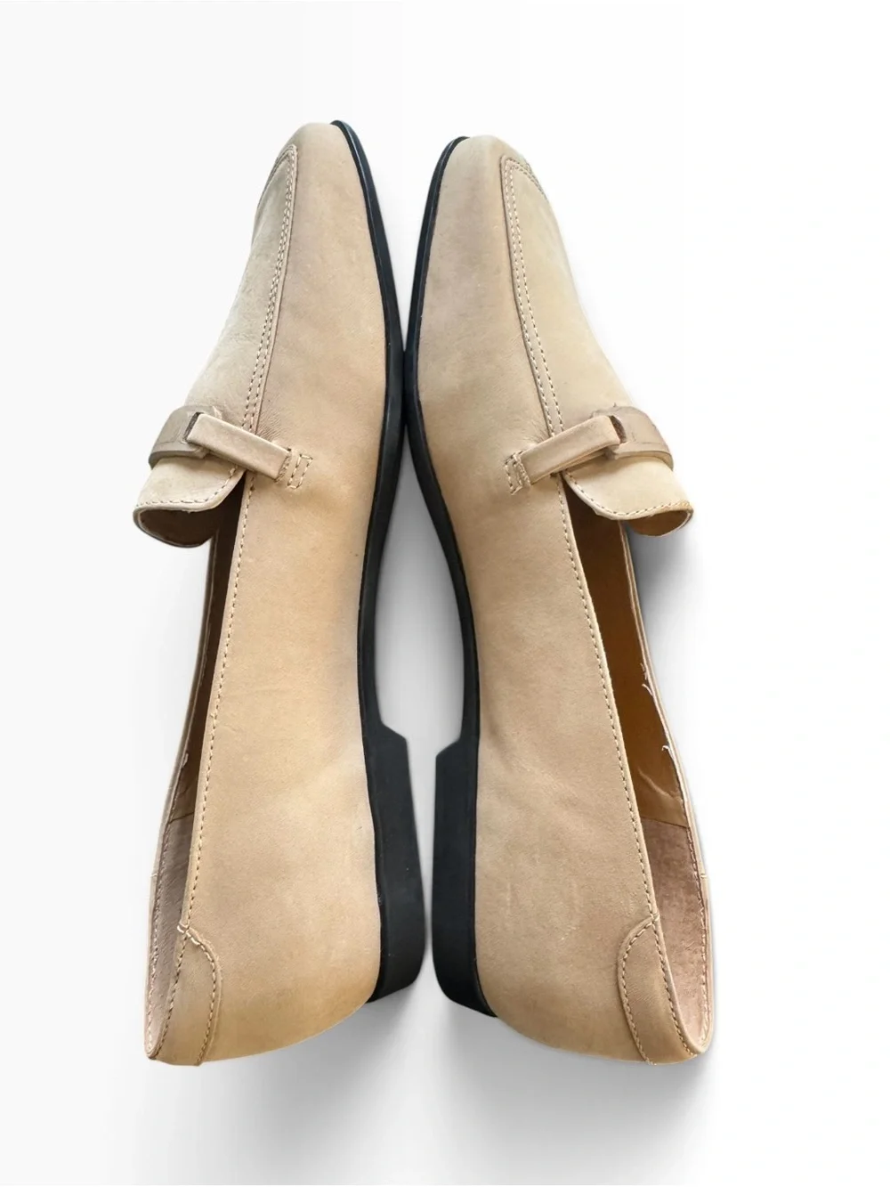 Lauren Ralph Lauren cream square toe loafers size 7.5 B